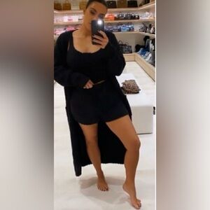 SKIMS Kim Kardashian Cozy Knit Boucle Shorts Onyx Black New NWT 2X 3X